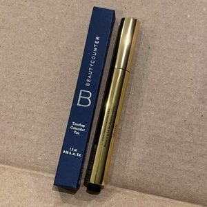 Beautycounter Concealer Pen, (Shade: Dark), NEW
